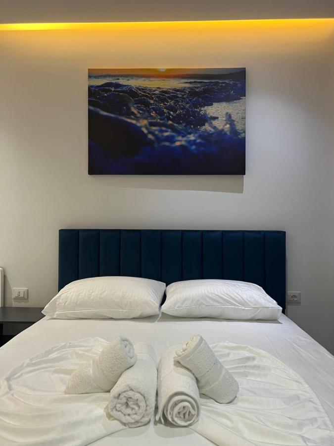 E&L Luxury Apartments ساراندا المظهر الخارجي الصورة